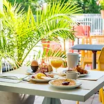 Comfort La Beaujoire 3*