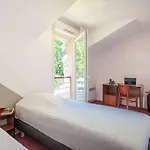Comfort La Beaujoire 3* נאנט
