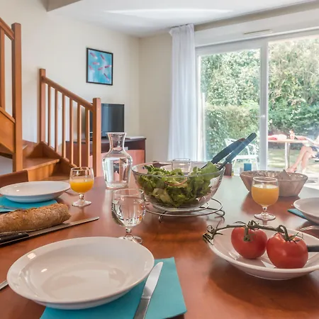 Comfort La Beaujoire فندق نانت