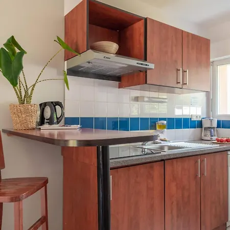 Comfort La Beaujoire فندق نانت