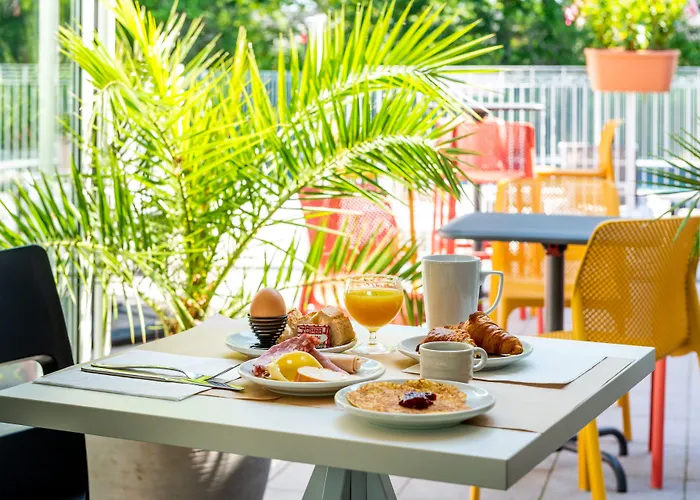 Comfort La Beaujoire 3*