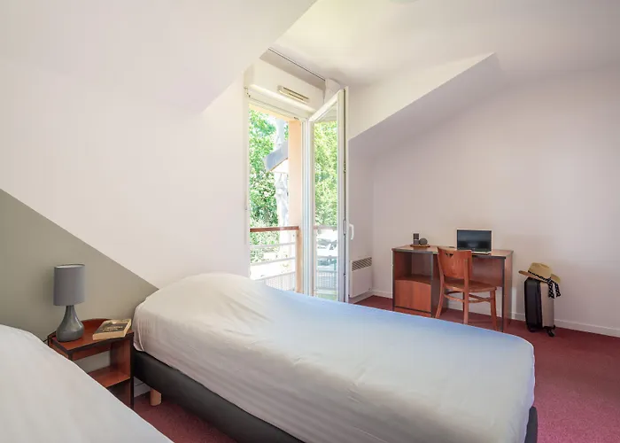 Comfort La Beaujoire 3* 낭트