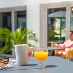Comfort La Beaujoire فندق نانت