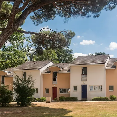 Comfort La Beaujoire Lägenhetshotell Nantes