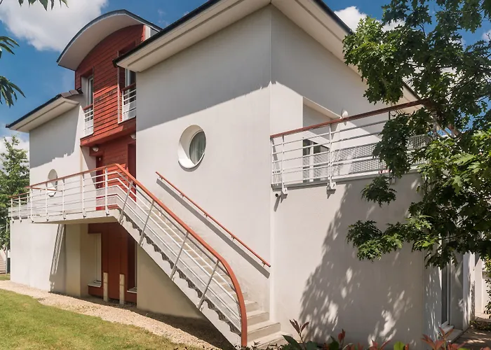 Comfort La Beaujoire Hotel 3*